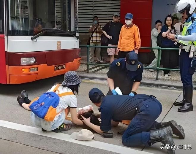舞横穿时被公交撞倒反遭澳门警方指控凯发K8国际内地女在澳门马路中间跳(图4)